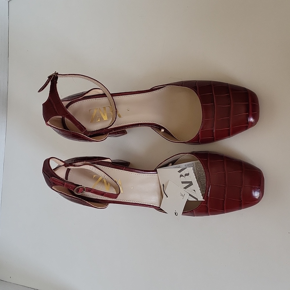 ZARA Leather Maryjanes
